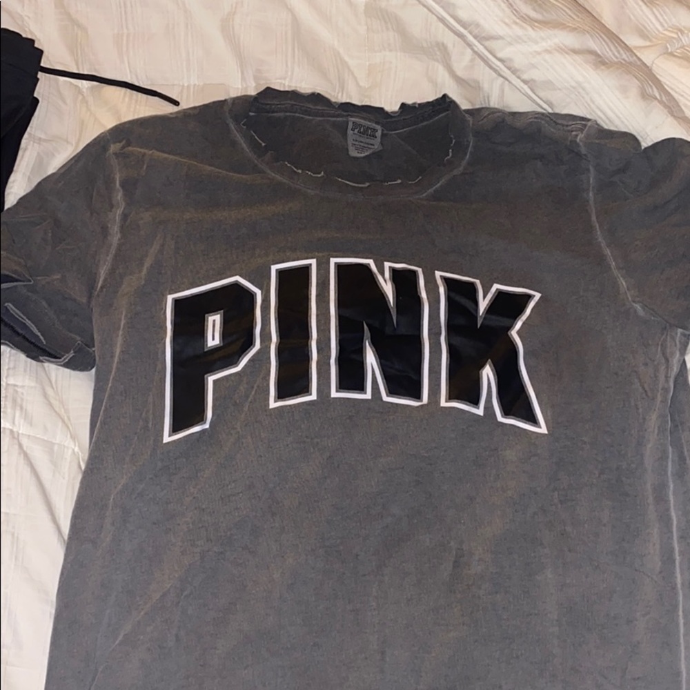 Grey PINK tshirt